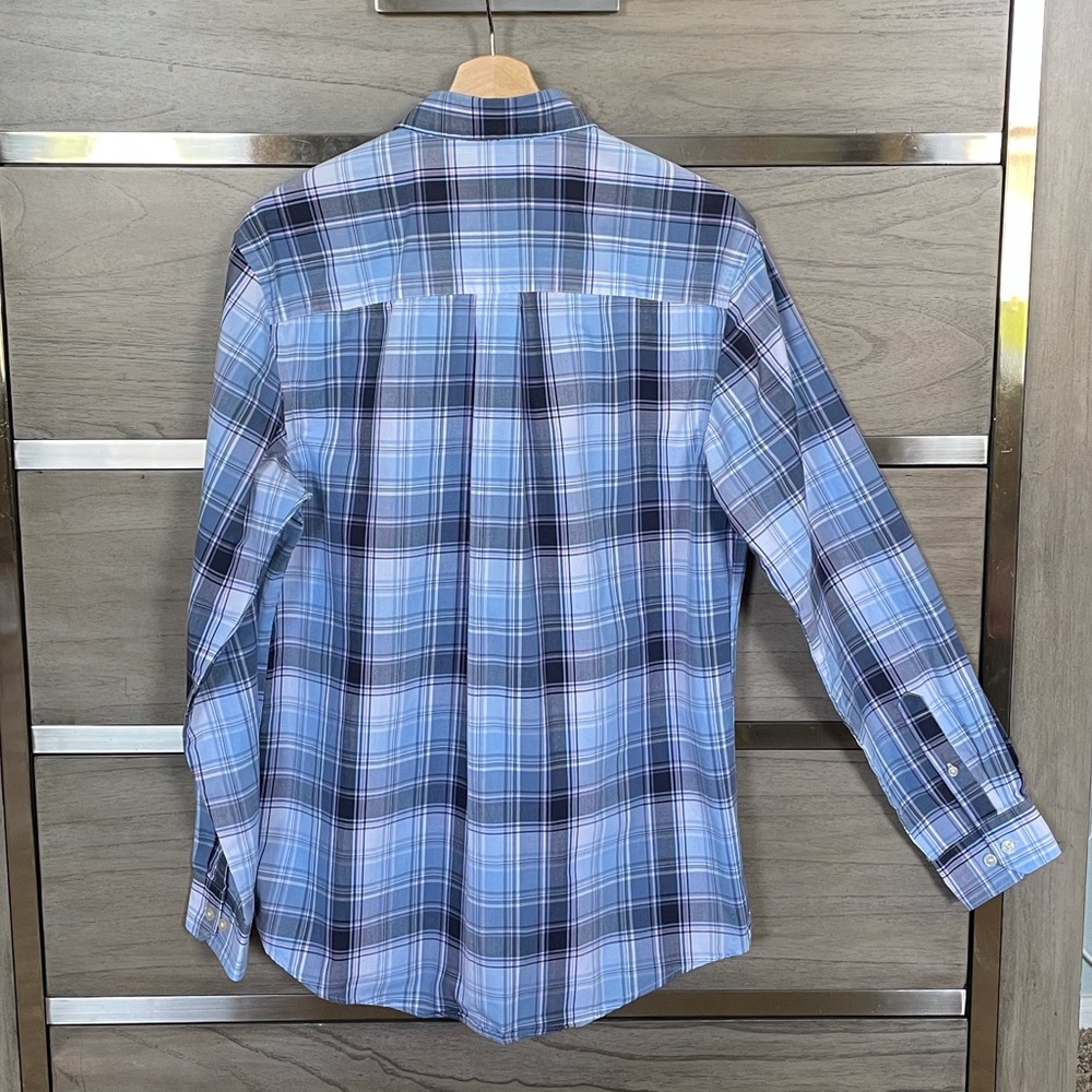 VanHeusen Classic Fit Shirt - Picture 8 of 14